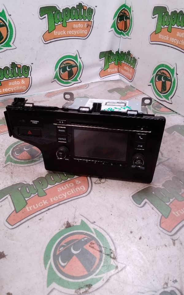 Used 2015 Honda FIT receiver (5.00" screen) - Stock #H08314