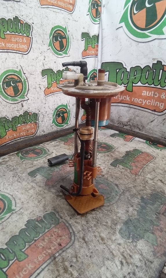 2005 Ford EXPEDITION Fuel Pump