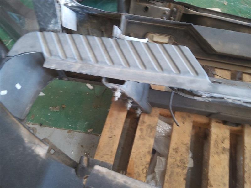 Part image 8