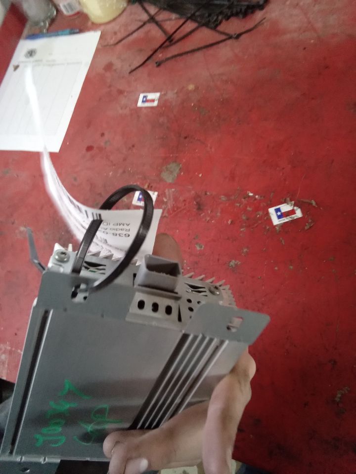 Part image 3