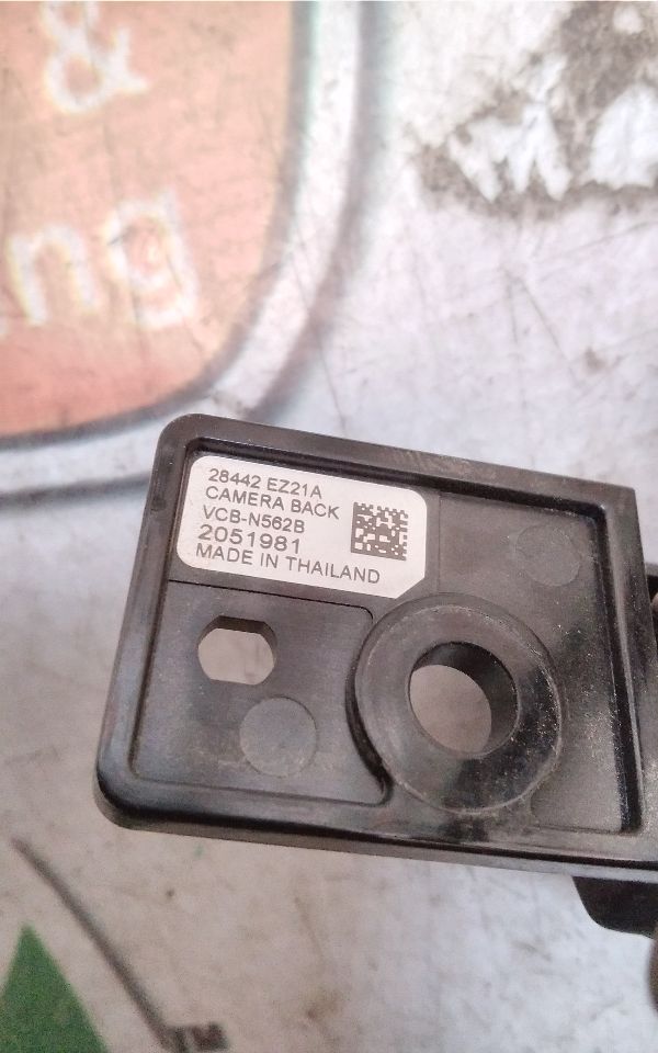 Part image 3