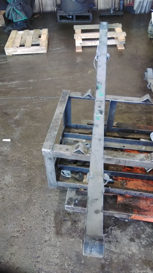 2012 Toyota TUNDRA Leaf Spring Rear