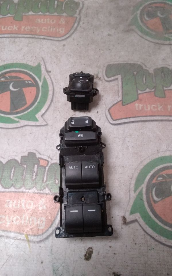 Used 2018 Honda CIVIC heated mirrors - Stock #H08948