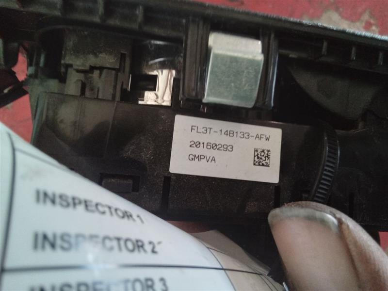 Used 2016 Ford FORD F150 PICKUP power fold mirror - Stock #J00406