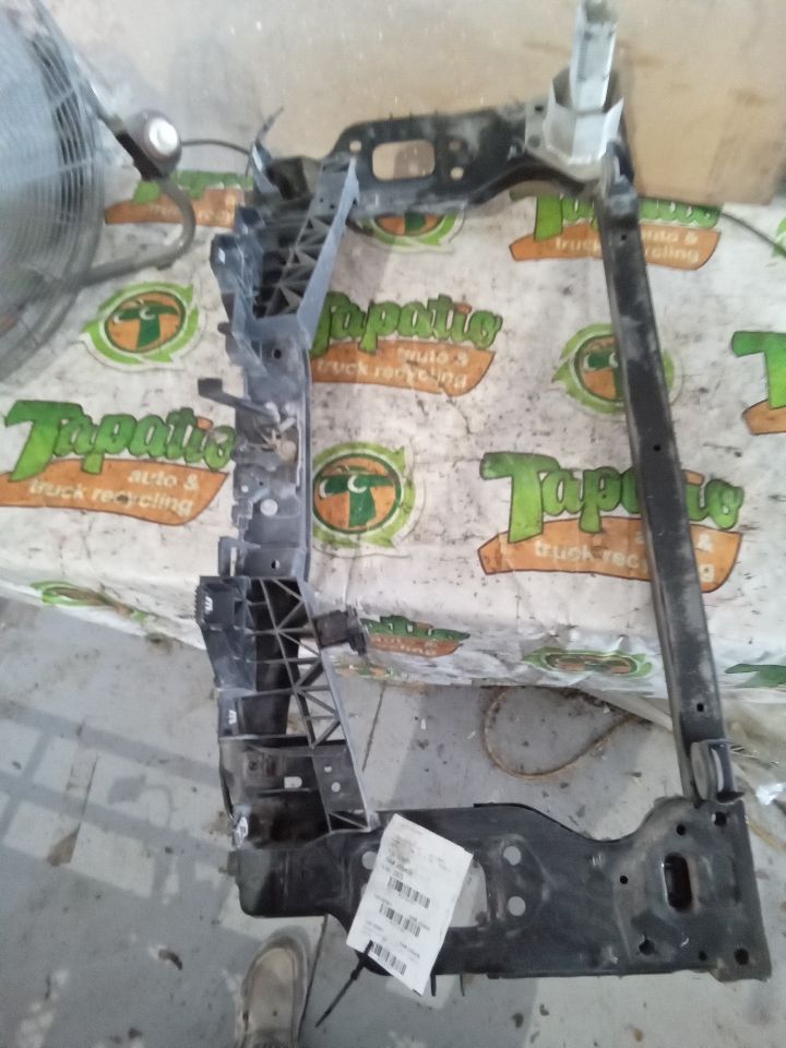 2013 Chrysler DART Radiator Core Supp
