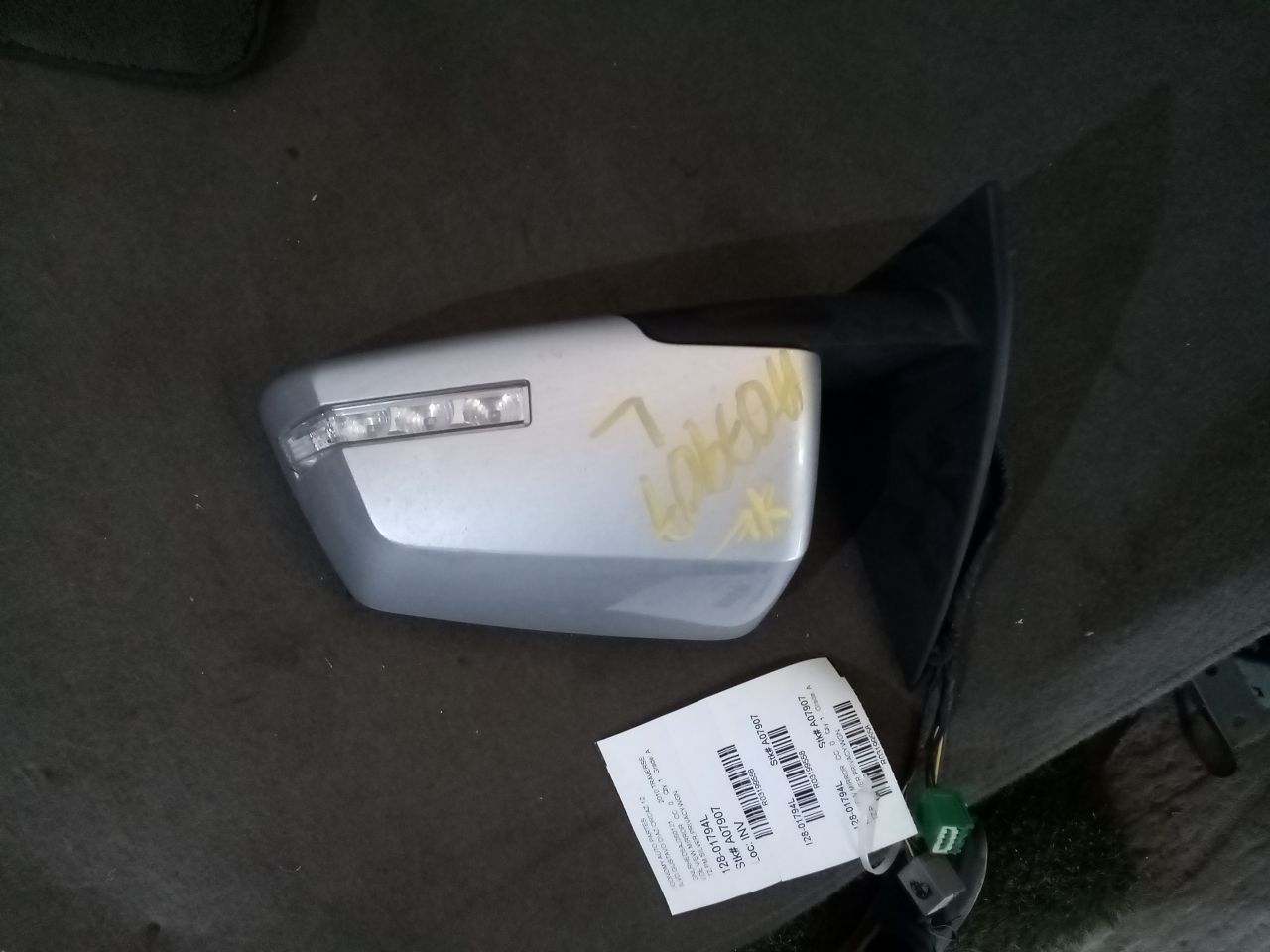 Used 2010 General Motors TRAVERSE Side View Mirror - Stock #A07907