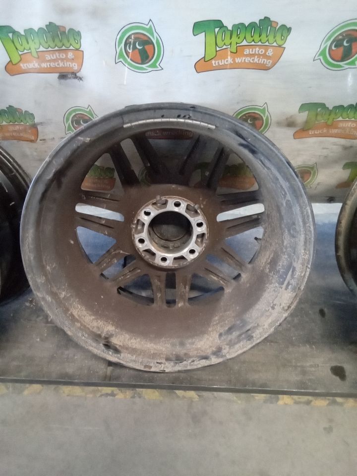 Part image 7