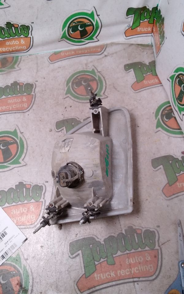 2002 Ford EXPEDITION Headlamp Assembly
