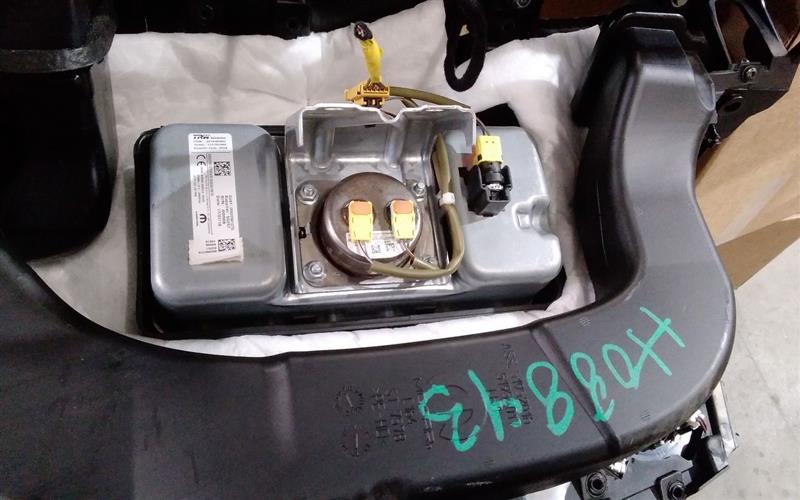 Part image 15