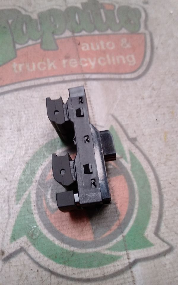 Used 2013 General Motors ATS window - Stock #H09041