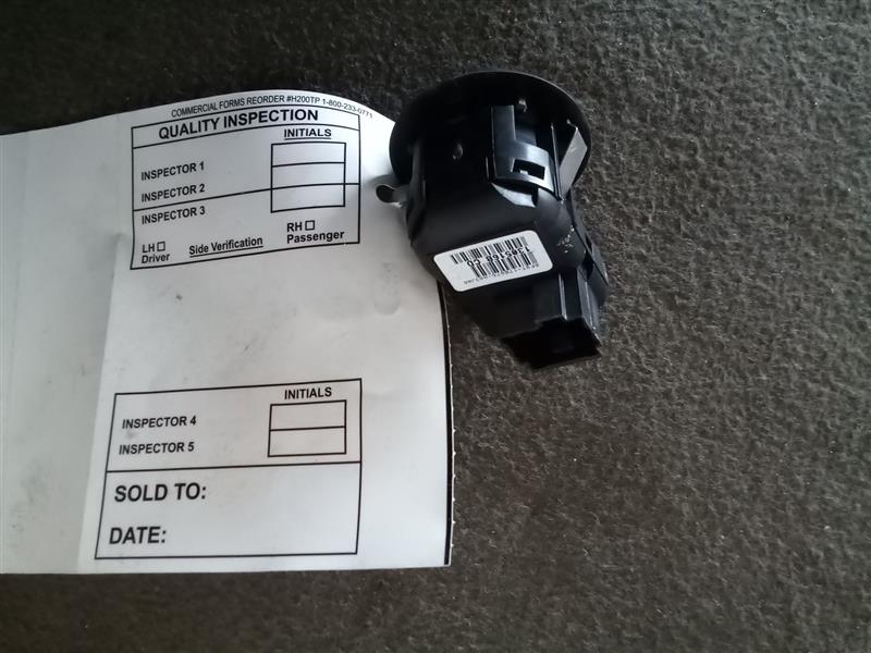 Used 2013 Ford EDGE mirror - Stock #A08169