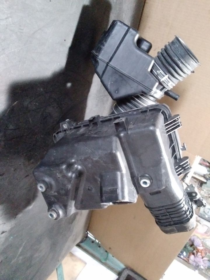 Part image 7
