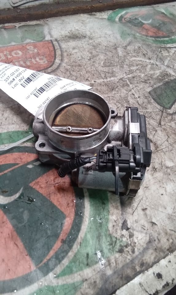 Used 2012 General Motors TERRAIN Throttle Body Assy - Stock #H09124