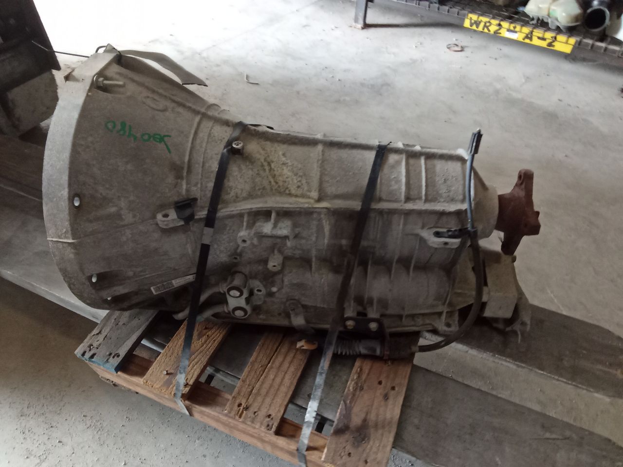 Part image 3