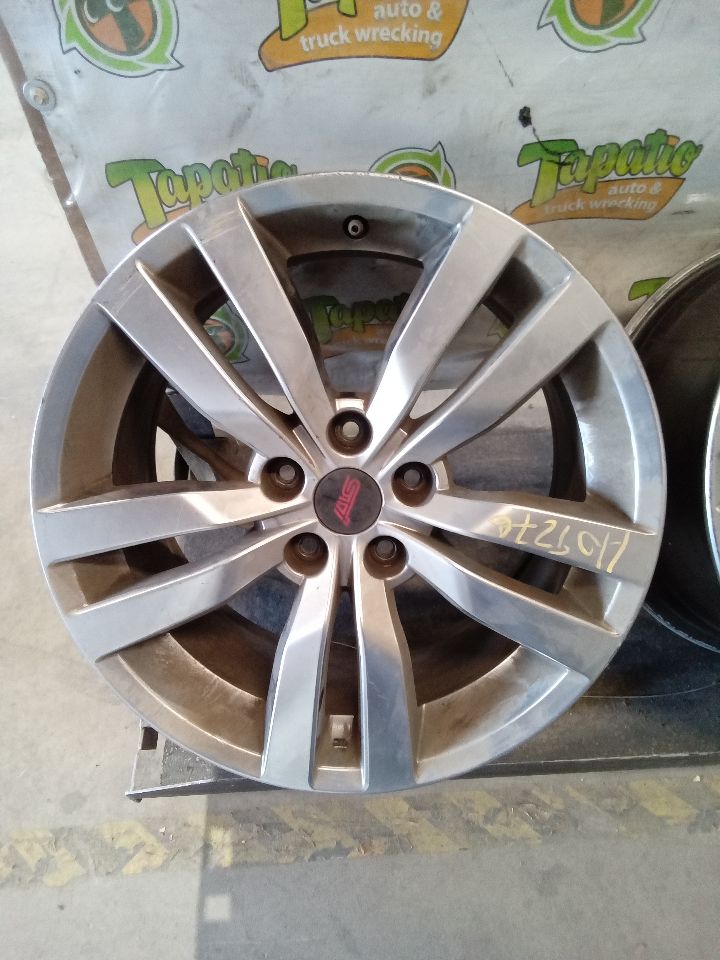 Part image 4