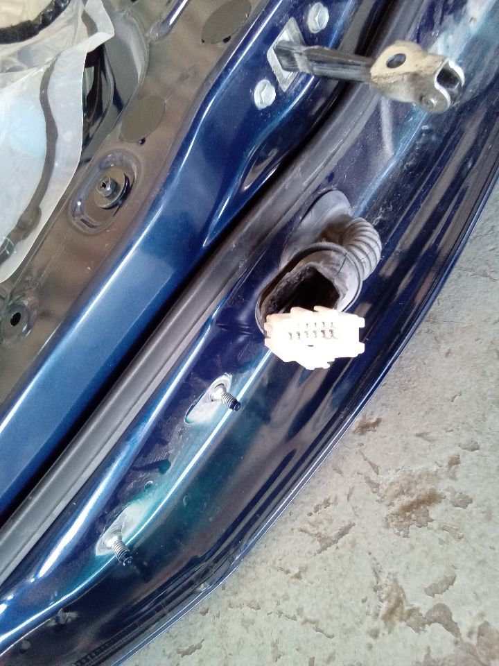 Part image 8