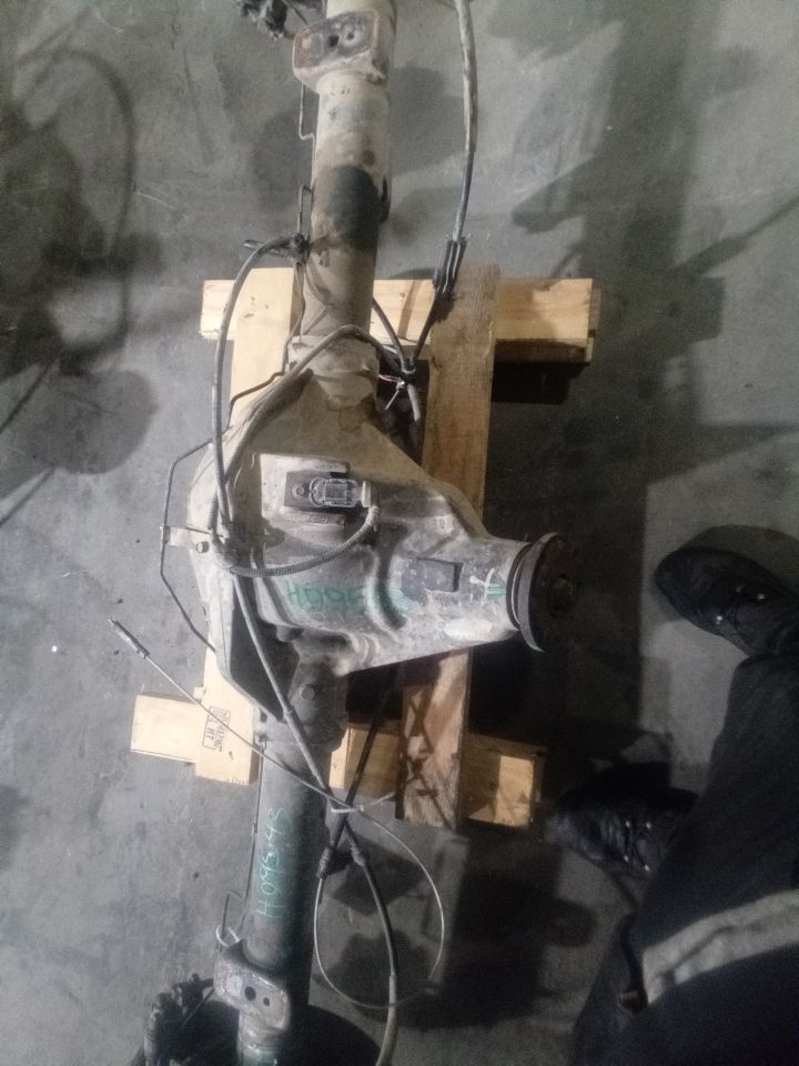 Part image 3