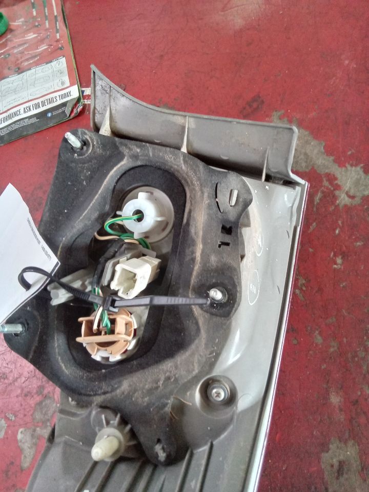 Part image 2