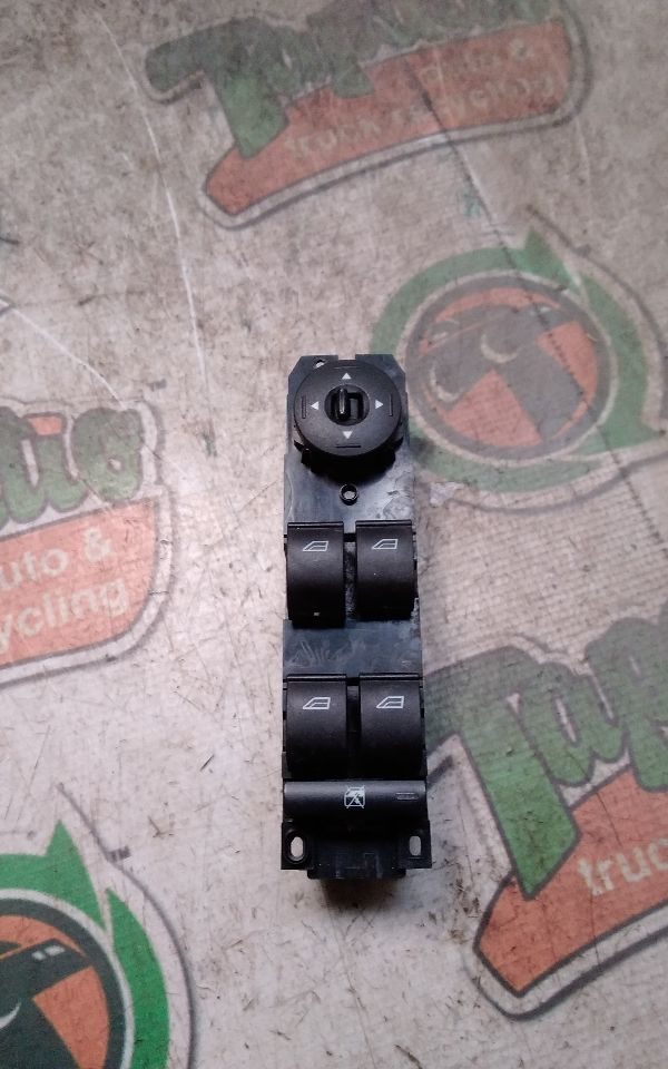 Used 2016 Ford ESCAPE Front Door Switch - Stock #H09613