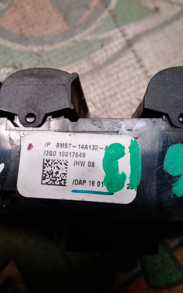 Used 2016 Ford ESCAPE Front Door Switch - Stock #H09613