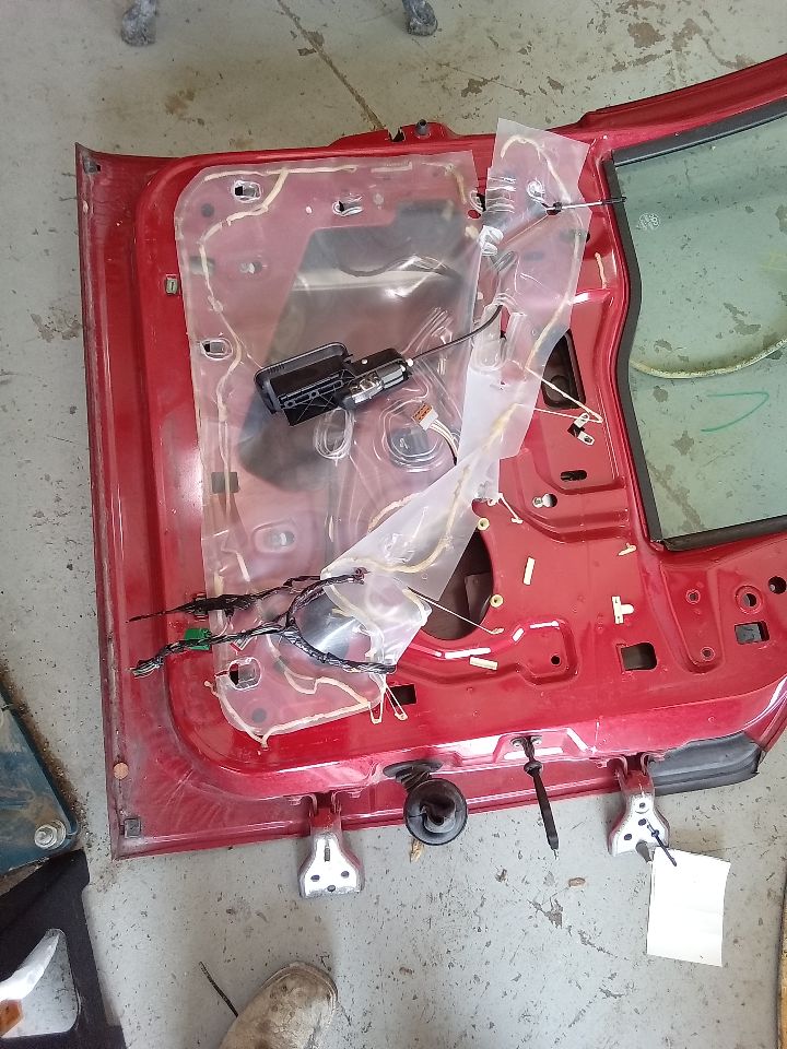 Part image 4