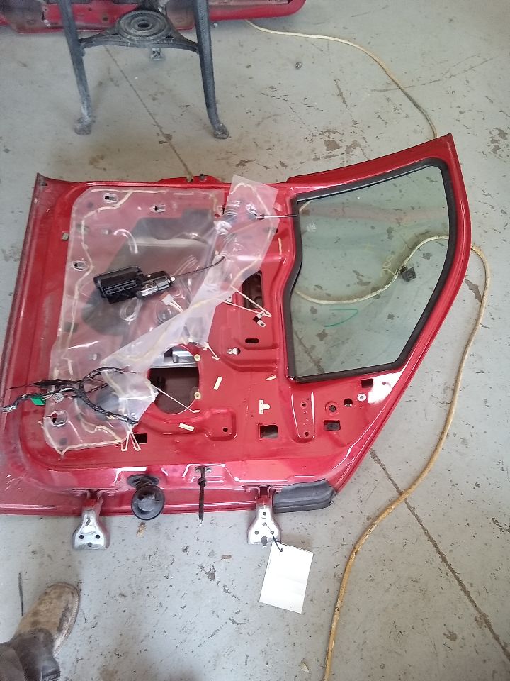 Part image 7
