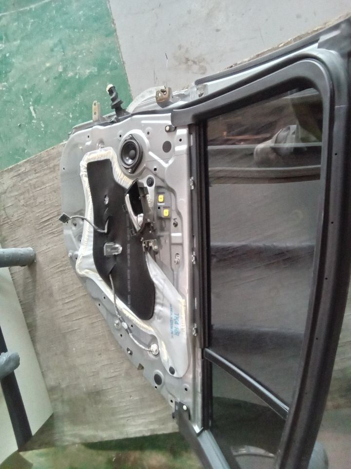 Part image 7