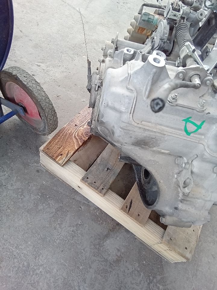 Part image 6