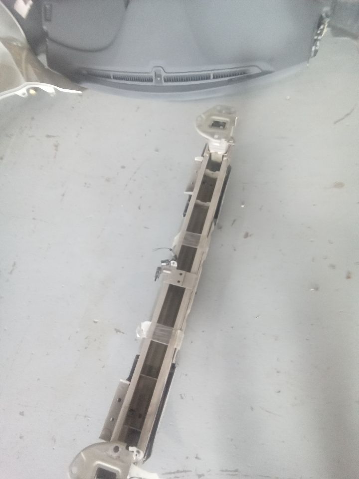 Part image 7