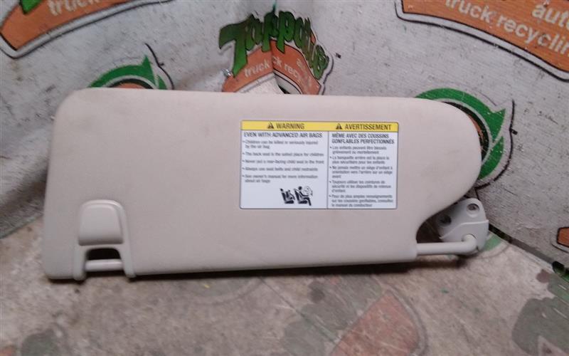 Used 2017 Nissan MURANO Sun Visor - Stock #H09887