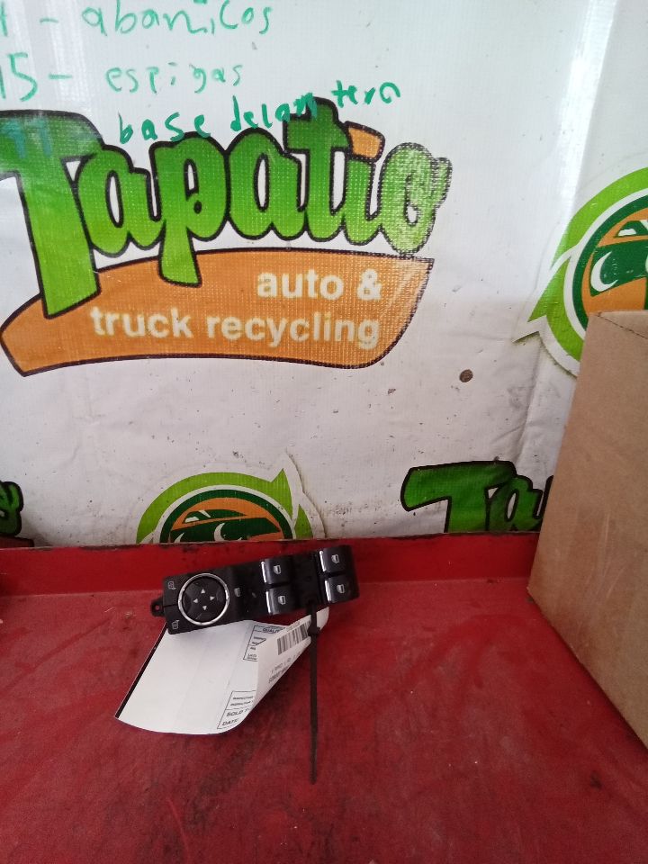 Used 2016 Ford FORD F150 PICKUP manual folding mirrors - Stock #J00605