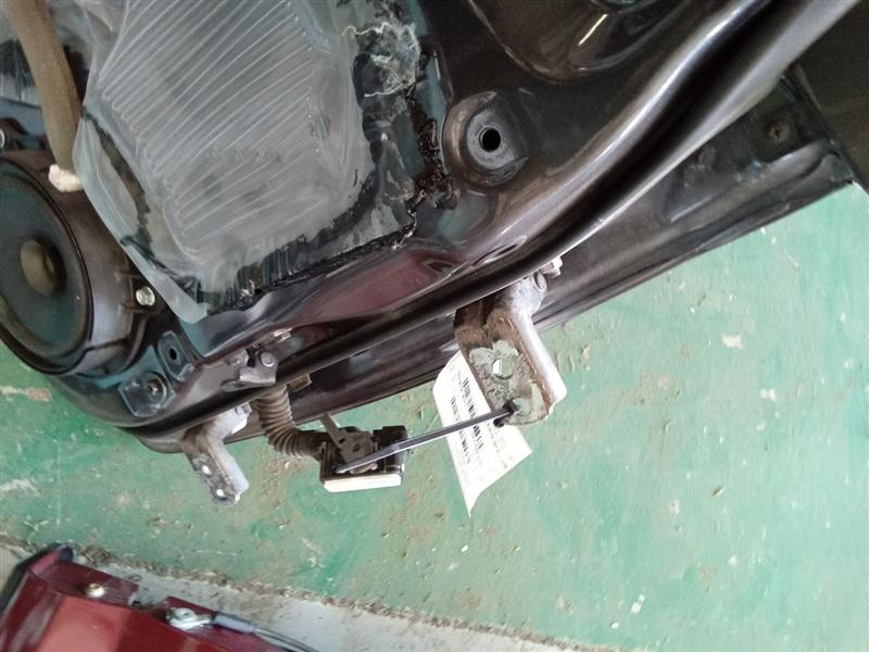 Part image 8
