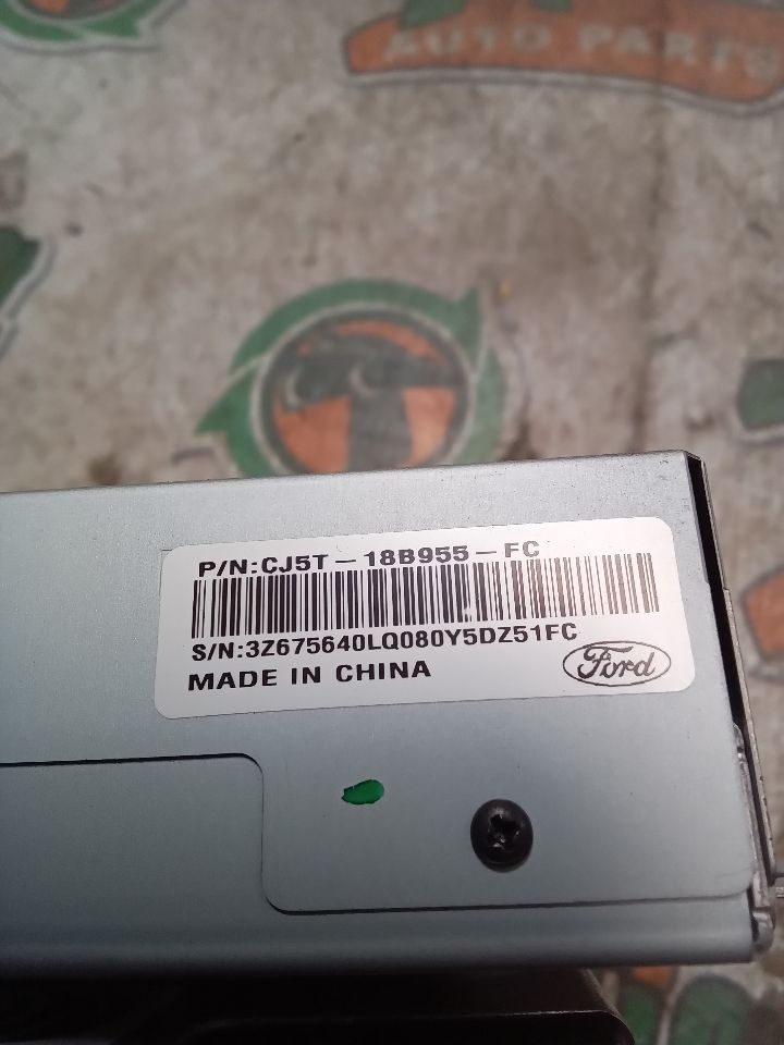 Part image 3