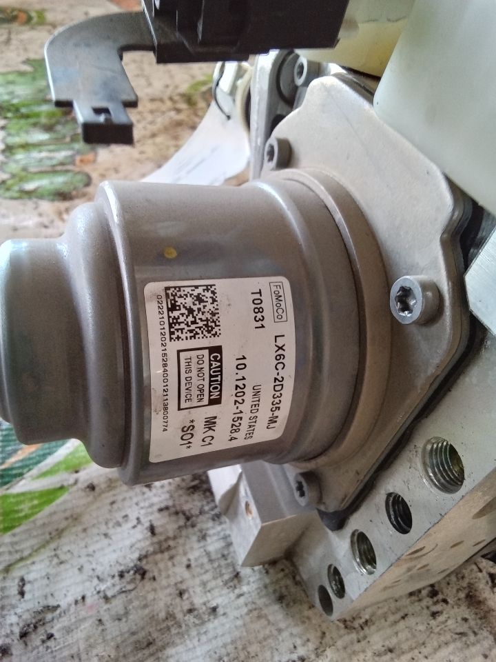 Part image 4