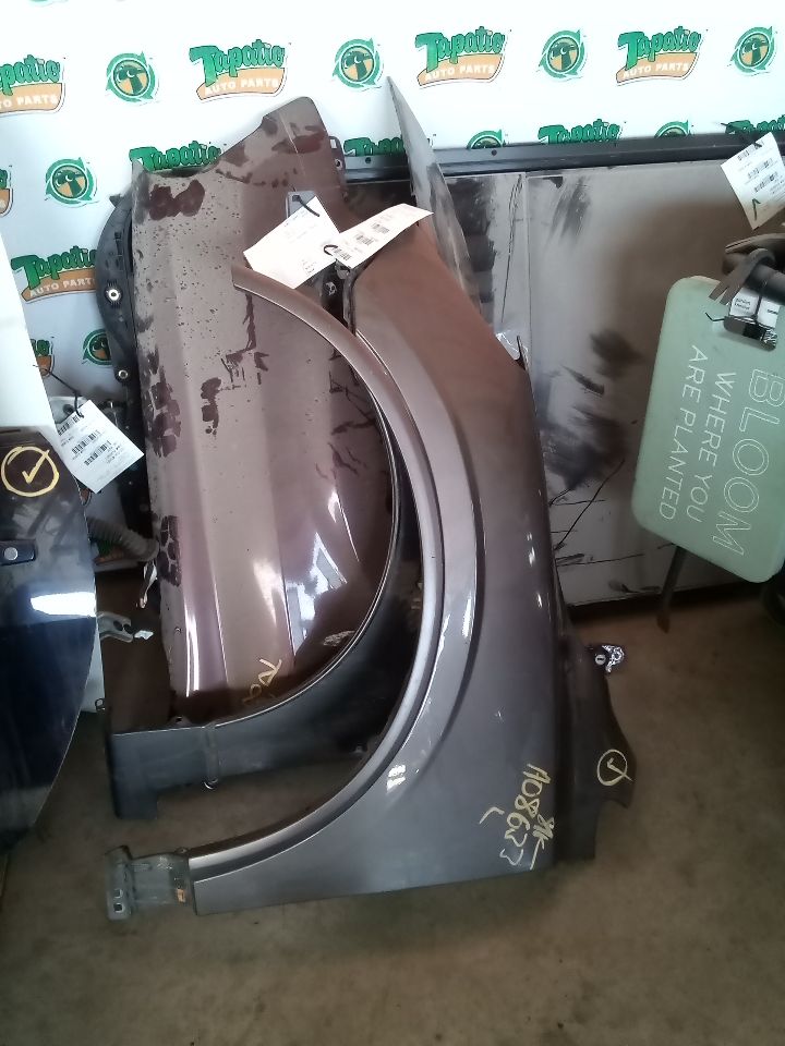 2010 ENCLAVE General Motors Fender