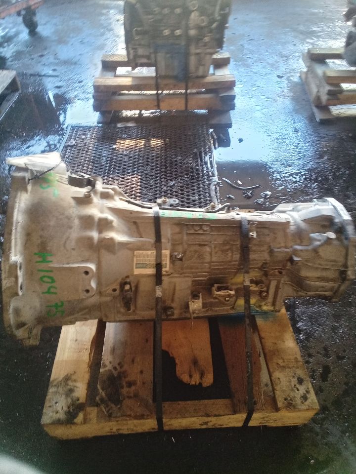 Part image 5