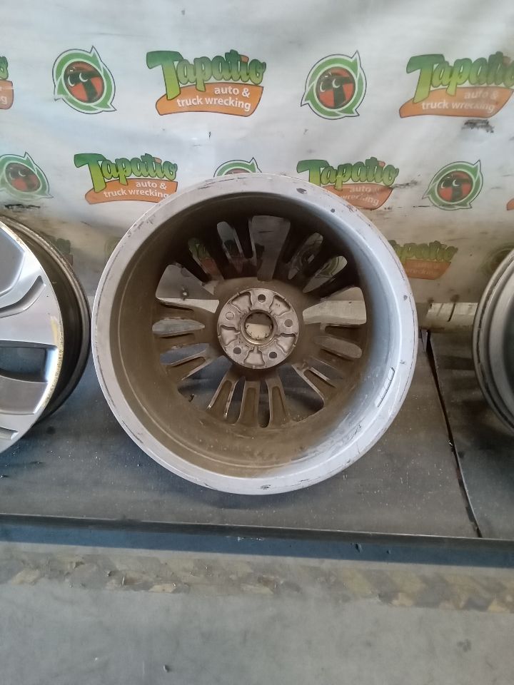 Part image 2