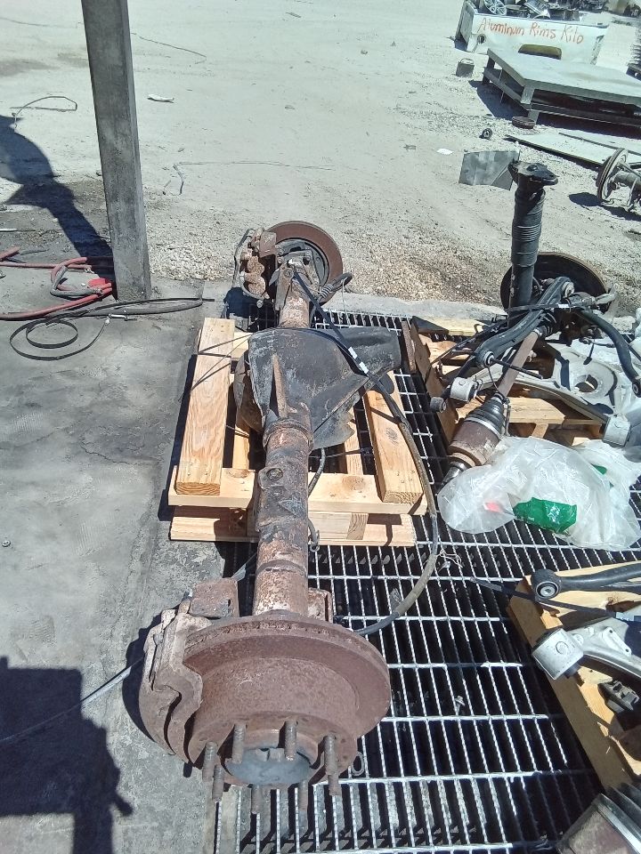 Part image 11