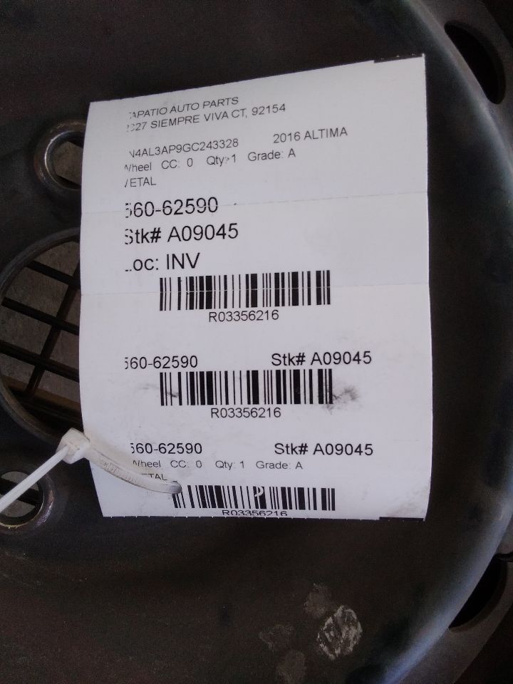 2016 Nissan ALTIMA Wheel