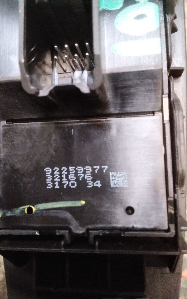 Used 2014 General Motors ATS Front Door Switch - Stock #H10704