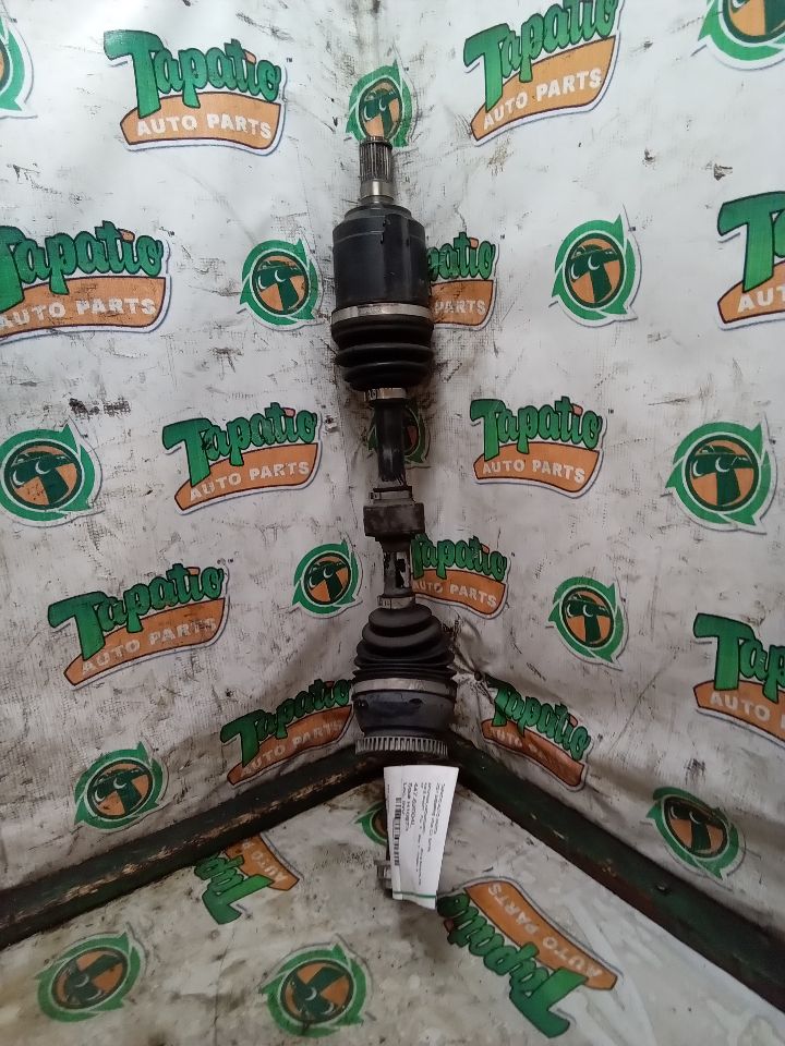 2013 Hyundai SANTA FE Axle Shaft