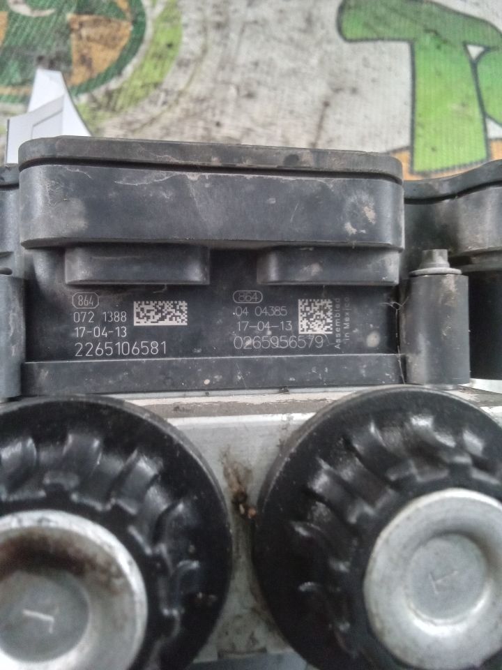 Part image 3
