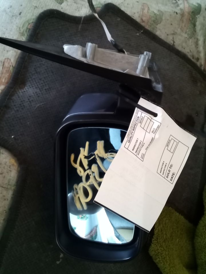 2004 BMW BMW 330i Side View Mirror