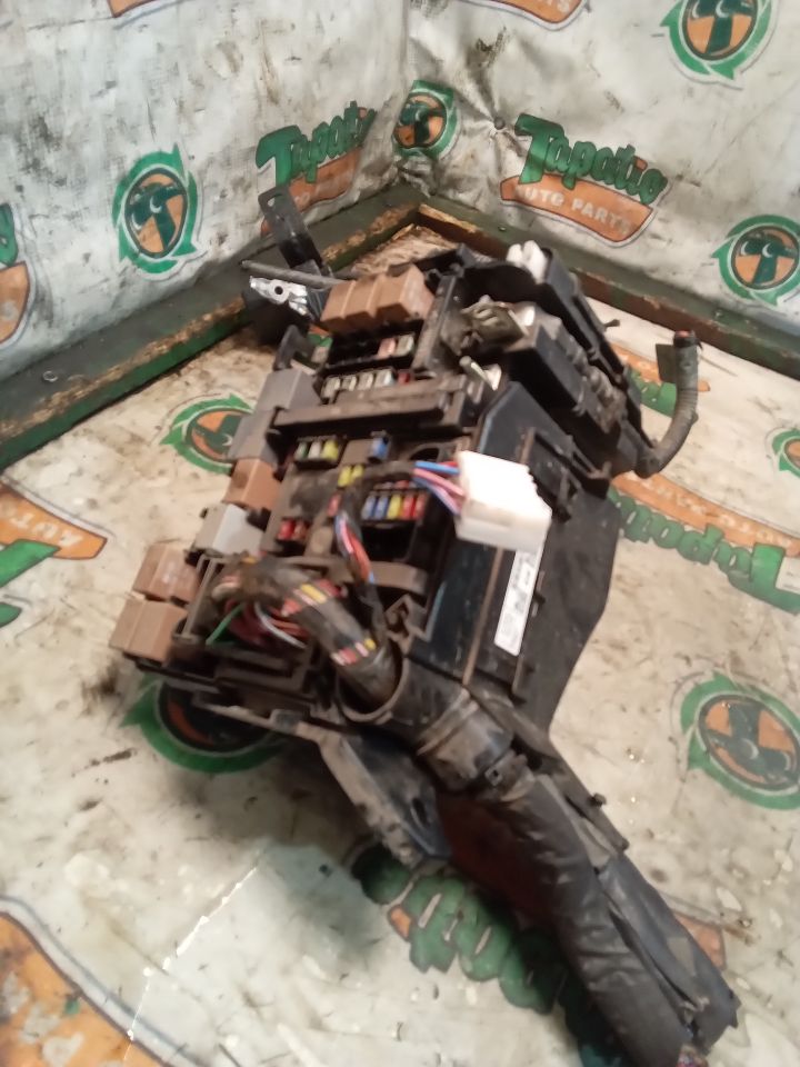 Part image 4