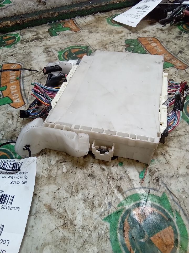 Used 2017 Toyota MIRAI body control (LH dash) - Stock #H10783