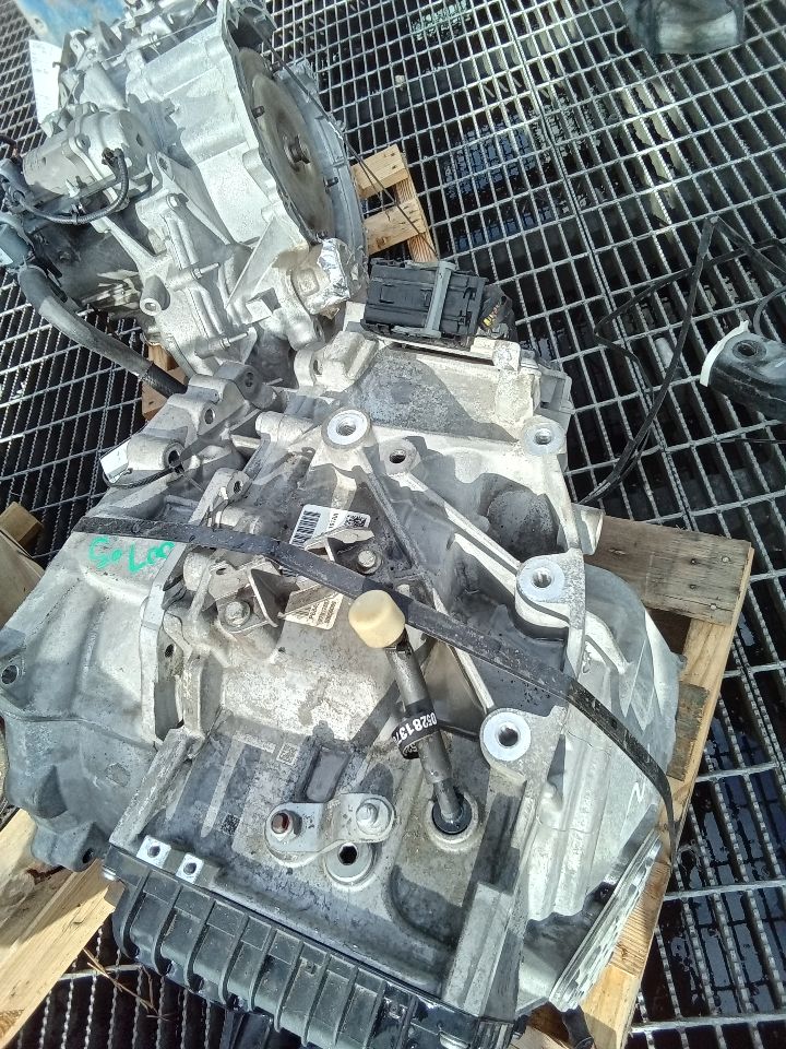 Part image 3