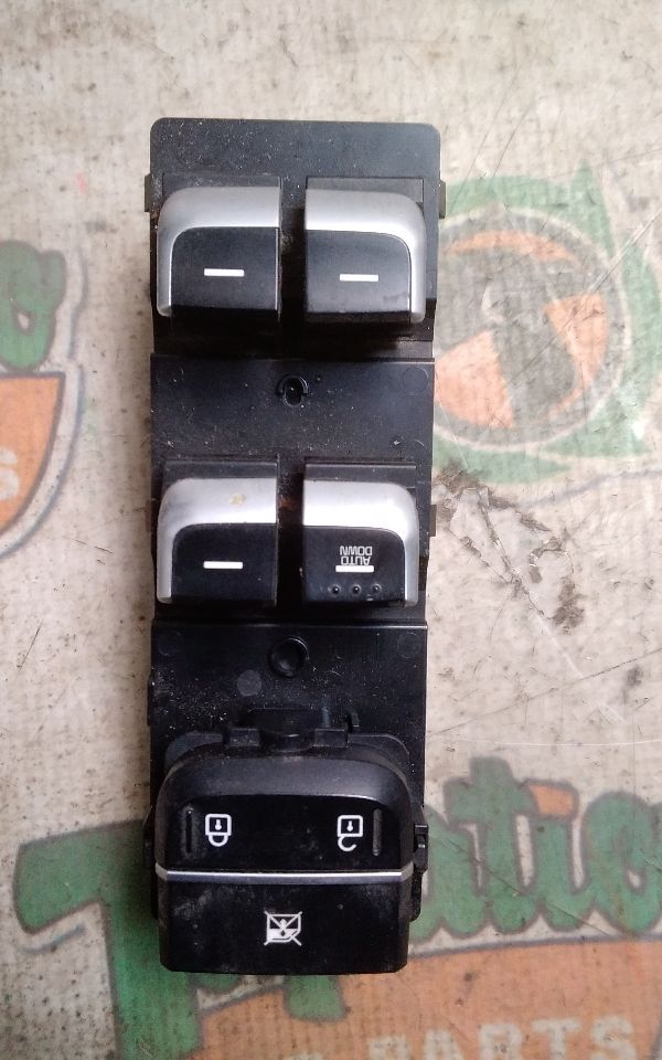 2020 Kia OPTIMA Front Door Switch