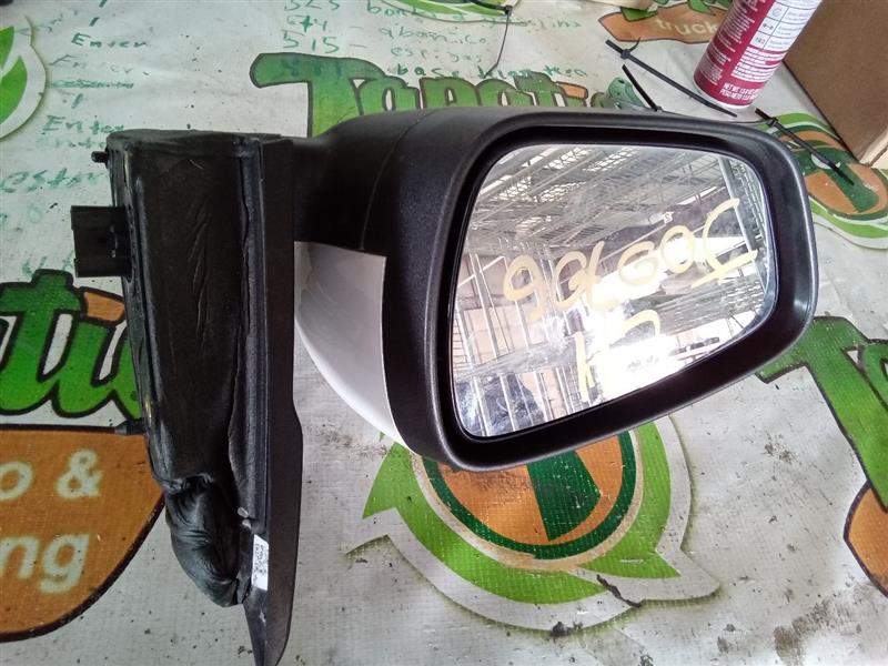 2020 Ford ESCAPE Side View Mirror