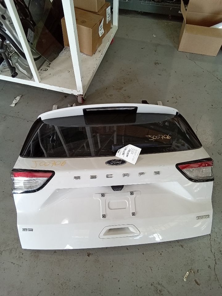 2020 Ford ESCAPE Decklid  Tailgate