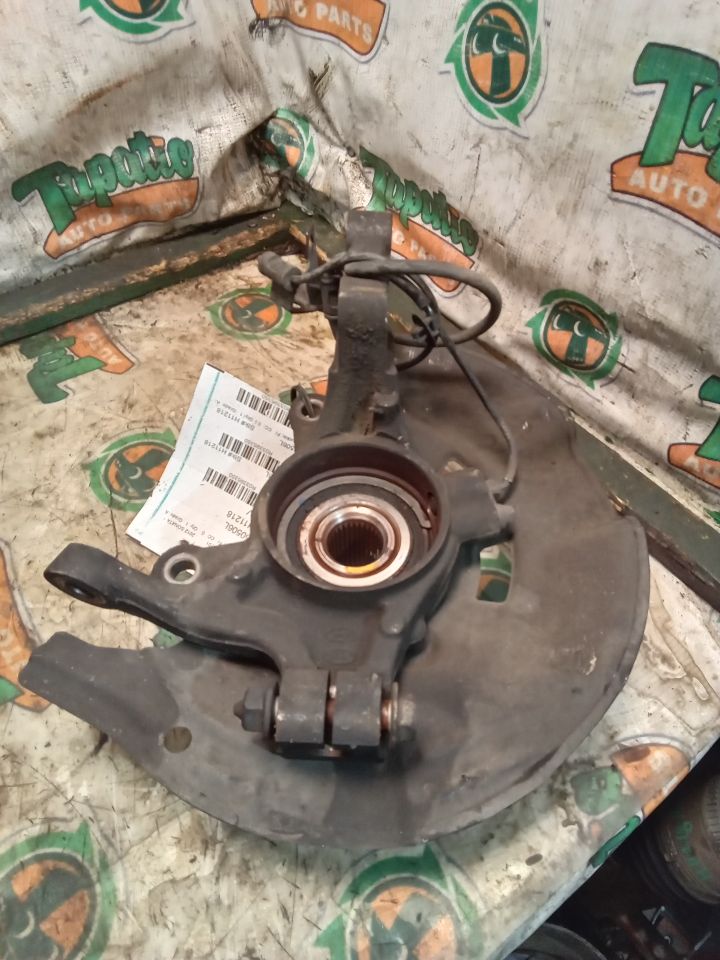 2012 Hyundai SONATA Spindle Knuckle, Fr